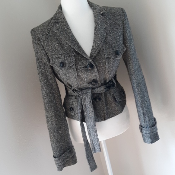 BCBGMaxAzria Jackets & Blazers - Bcbg MaxAzria Belted Herringbone Jacket Small